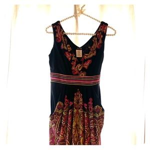 Summer Dress / Amazing print! Excellent condition.
